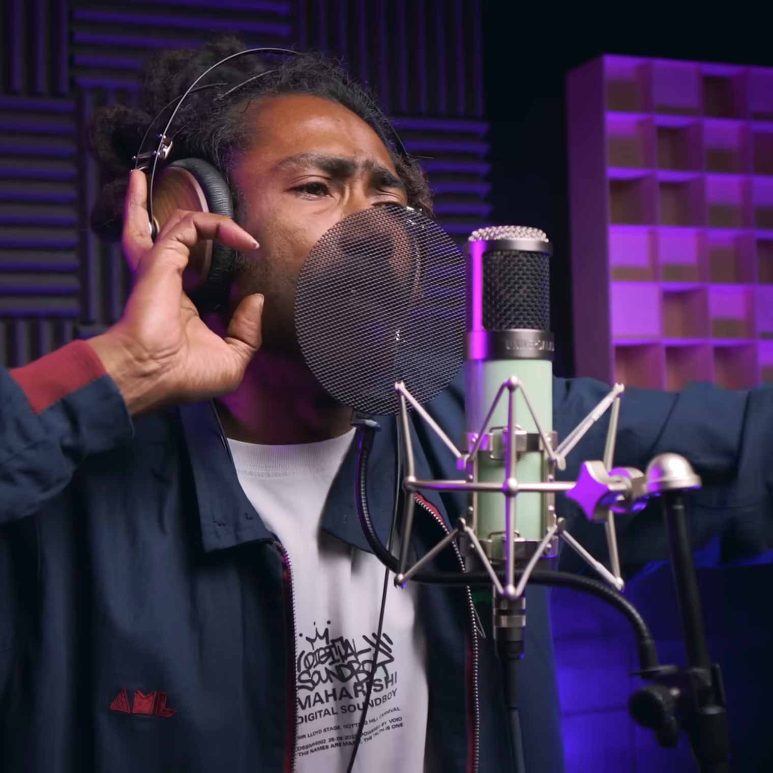 Evidence Rappeer NEW VIDEO: 'WE RUN THE SCENE' ON EVIDENCE MUSIC – Reggae Roast